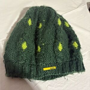 Nobis Women's Green and Lime Knit Beanie